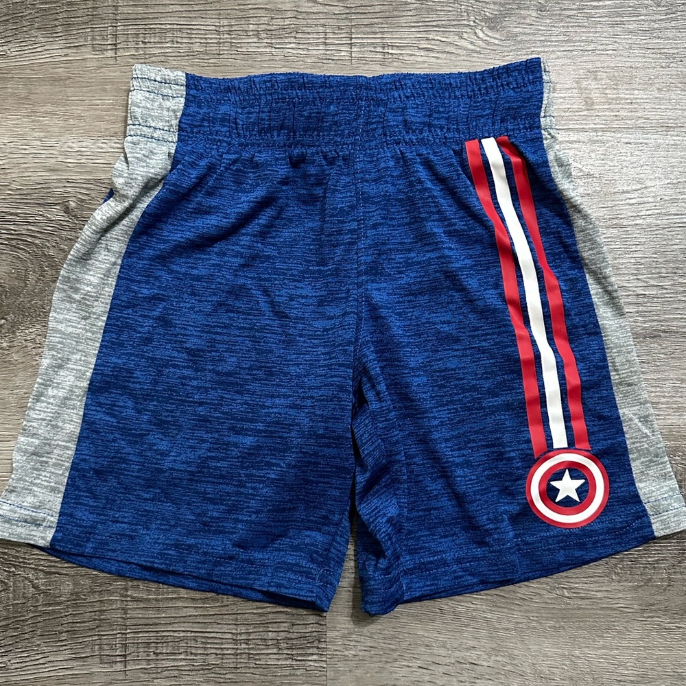 5 for $10 Jumping Bean Boys Captain America Shorts Size 4